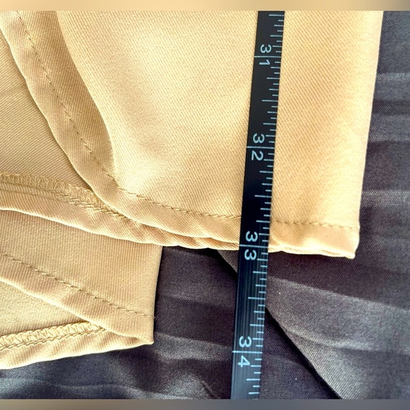 NWT PRETTY LITTLE THING Ruched Side Midi Skirt. COLOR: Natural. SIZE: (U… - Picture 5 of 10